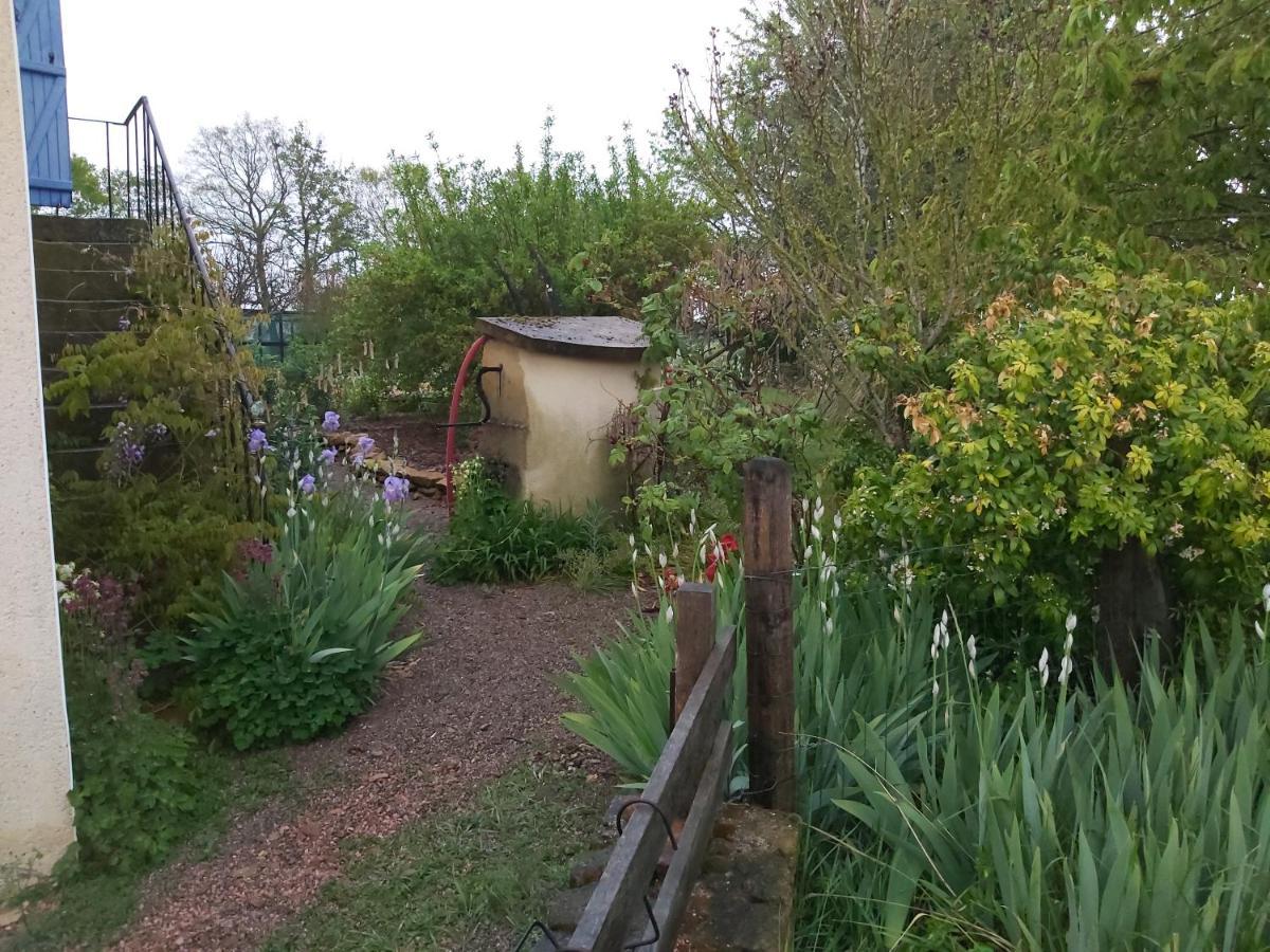Gite Du Jardin Du Bout Du Ciel Céron Esterno foto